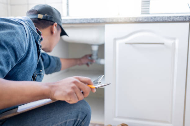 Best Shower Repair Services  in Greentown, IN